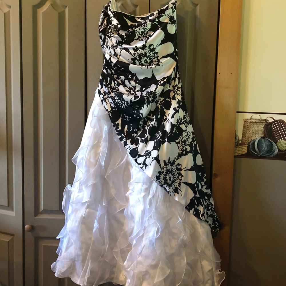 Floral print prom dress